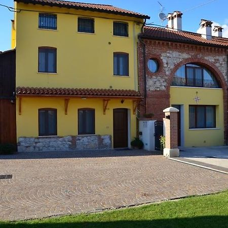 Agriturismo Alla Corte Villa Costabissara Exterior foto