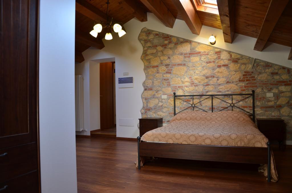 Agriturismo Alla Corte Villa Costabissara Habitación foto